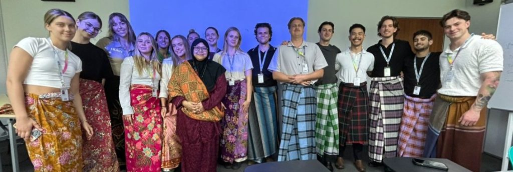 Inbound Mobility In Traditional Clothes