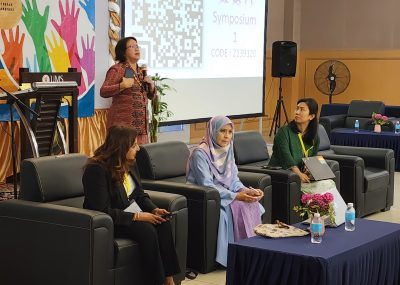 Symposium on The Law Matters chaired by Datuk Dr Christina Rundi (Sabah Medical Association, with panelists from left to right Mary Gomez (Sabah Law Society), Dr Farah Nini Dusuki (Child Commissioner for SUHAKAM) and Michelle Fong (UNHCR).