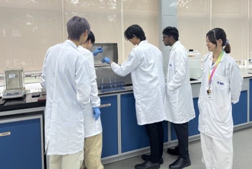 Gladys and group in lab