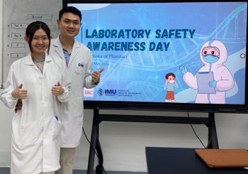 Gladys at Lab Awareness Day