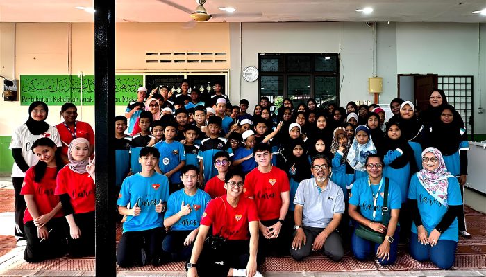 5 Group Photo with PKAYMS