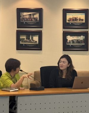 Prof Winnie in action