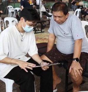 Explaining to patient