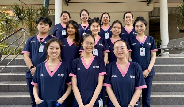DN122 SDC Student Committee Group: 
Back row (L - R): Teoh Xin Mei, Wong Xin Yue, Tharine Jyo Liyn, Chia Cai Wen; 
Middle Row (L - R): Han Wen Chou, Kaitlyn Ann Theseira, Glynis Kay Lin Xin, How Yi Shyen, Chua Wen Yuie; Front row (L to R): Kang Karen, How Xing Xuan, Siaw Chin Hui