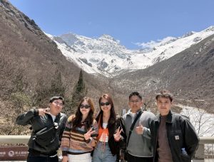 IMU Pharmacy Student at the Mountains IMU Pharmacy Student at the Mountains