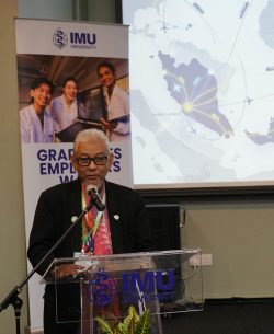 Prof Datuk Lokman